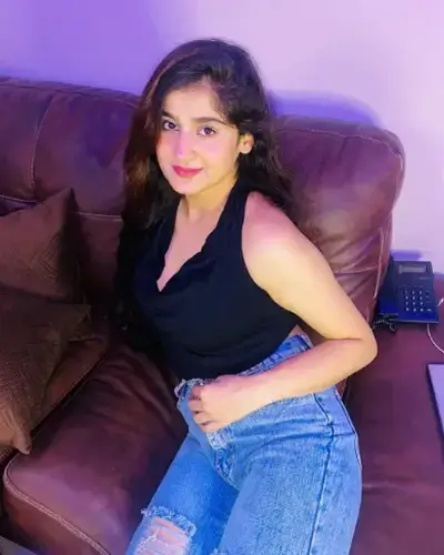 Call Girls Kesar Bagh